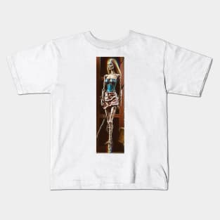 evil barbie doll Kids T-Shirt